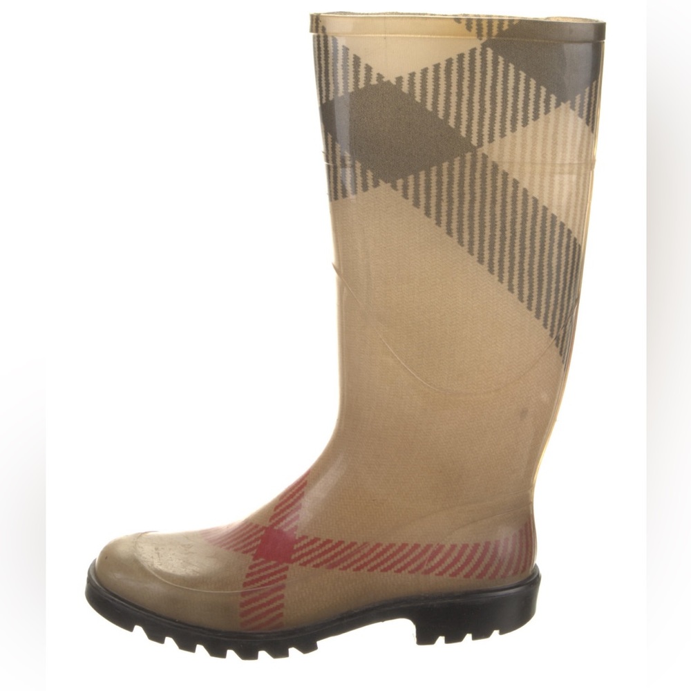Burberry Rain Boot Size 7